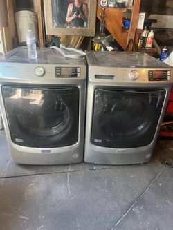 Washer and dryer set (read Description)