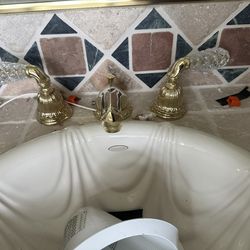 Make Offer! Crystal Handled Widespread Sink/Bathtub Faucets