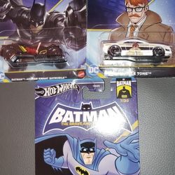 HOT WHEELS BATMAN 
