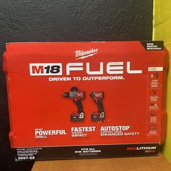 Milwaukee 3697-22 M18 FUEL Brushless Hammer Drill + Impact Driver Kit New GEN 4