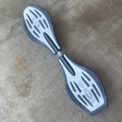 The Wave Skateboard