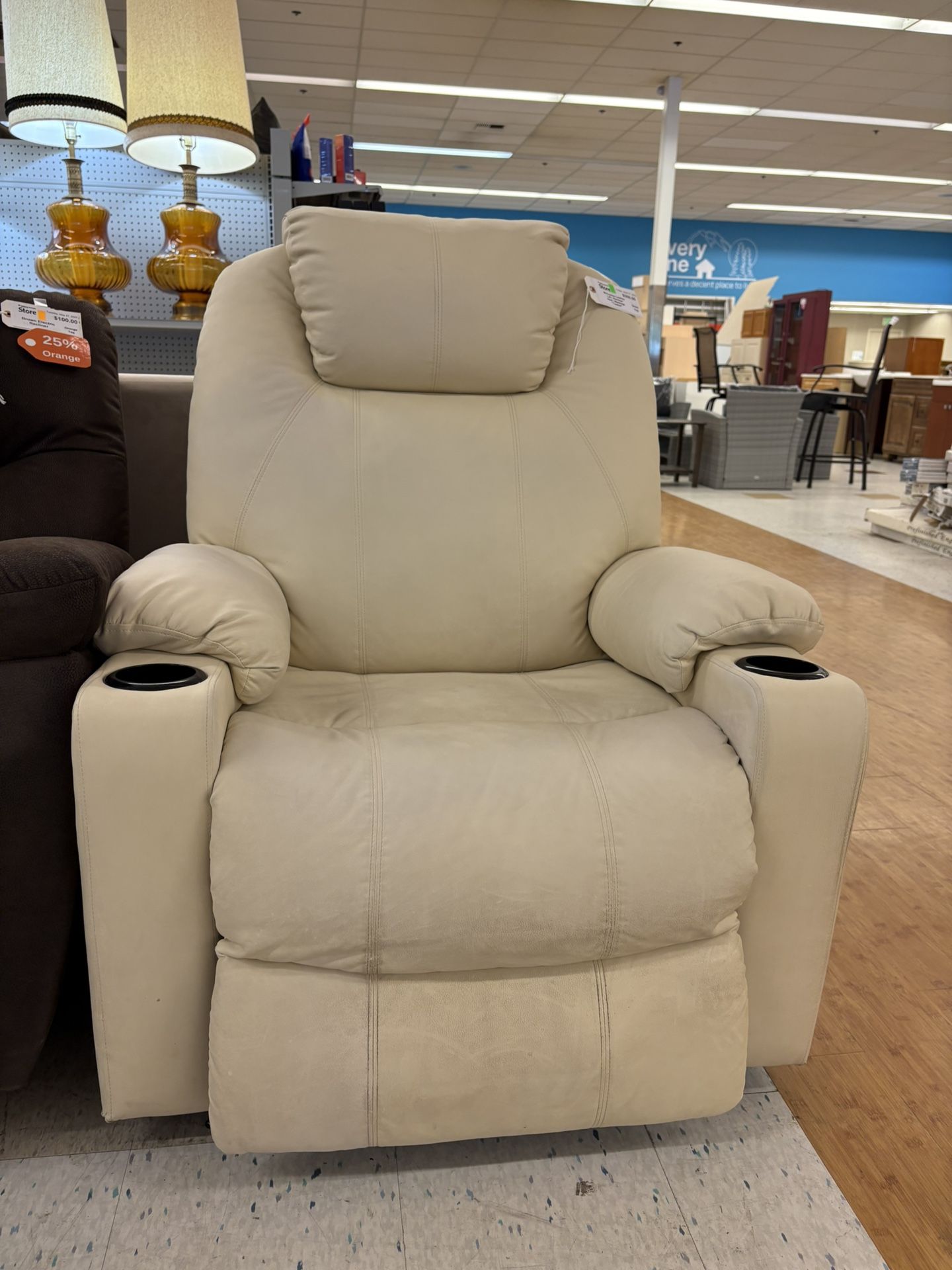 MCombo Cream Recliner/Lift Chair w/Massage & Heat