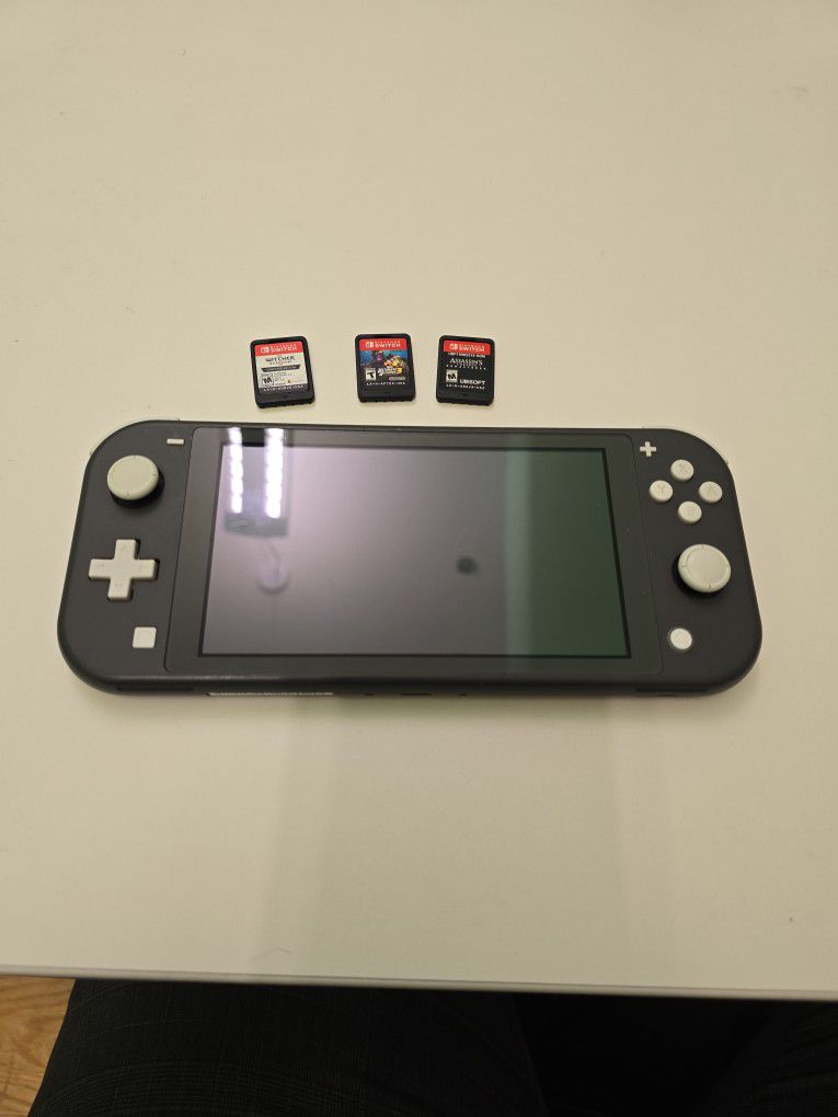 Nintendo Switch Lite Grey With 3 Games 