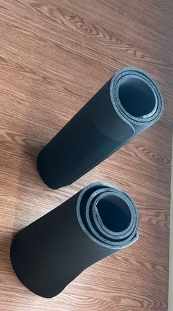 Bundle 2 Non-Slip Yoga Mats 