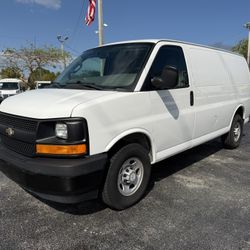2017 Chevrolet Express 2500