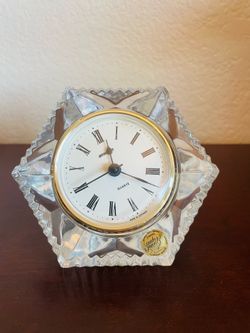 Lead Crystal Quartz Desk Clock
