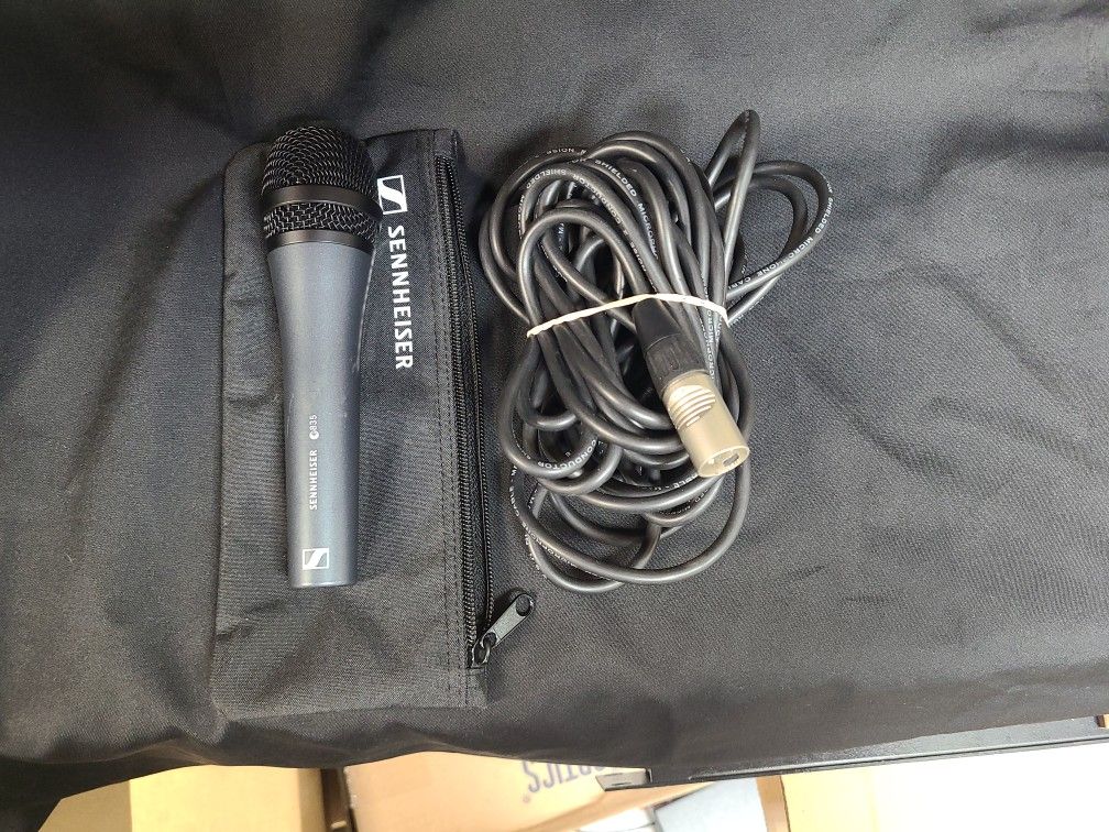 Sennheiser  E835 Microphone