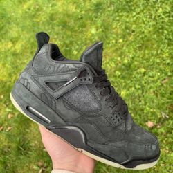 Jordan 4 Kaws Black