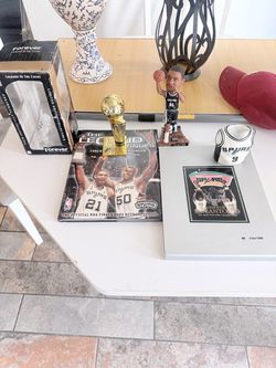 San Antonio Spurs Memorabilia Collection