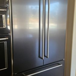 Kitchen Aid 42" Black Stainless French Door Refrigerator 