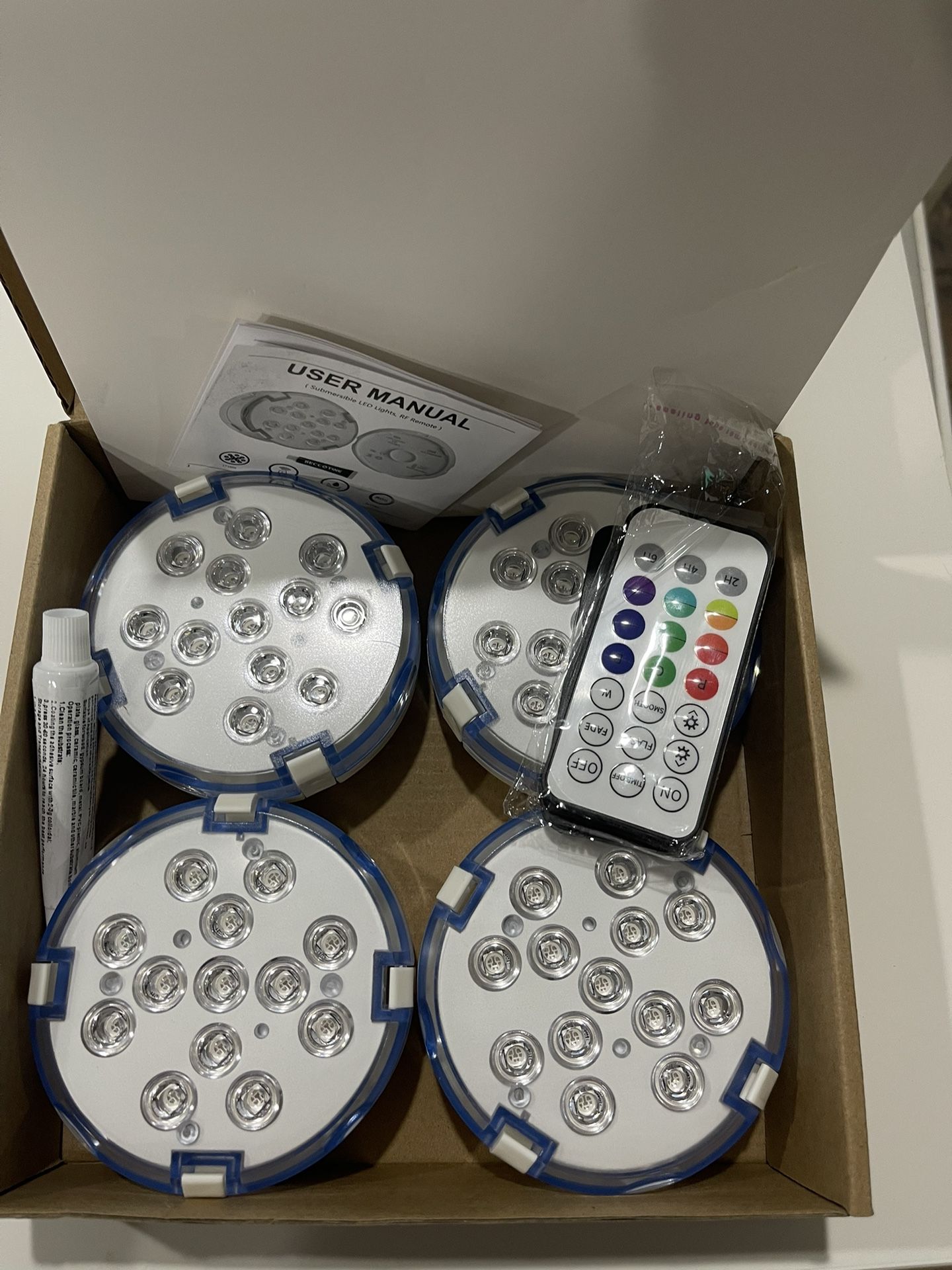 New Rechargeable Submersible Led Pool Lights with Remote, Waterproof Underwater Pool Lights Built-in 2500mAh Battery Dynamic 16 LED Color Changing