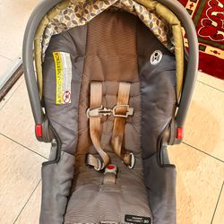 Graco Car Seat And It’s Base