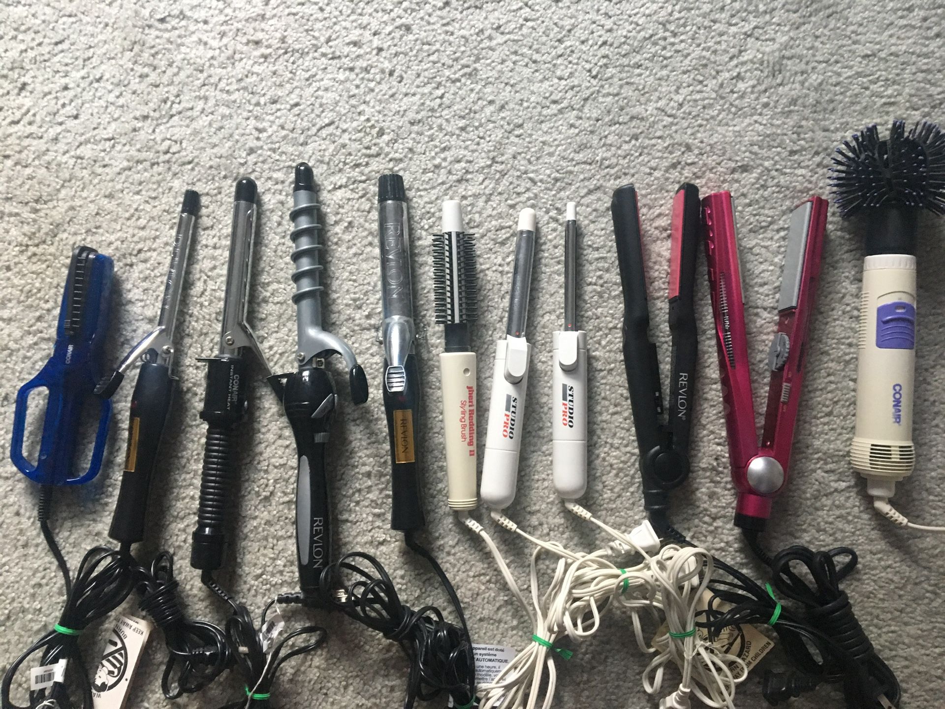 Curling Irons / Straighteners/ Stylers