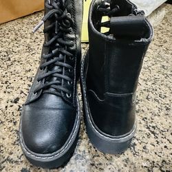 Women Combat Boots 