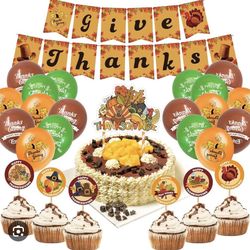 NEW Thanksgiving Party Decorations - 46 Pieces.  
