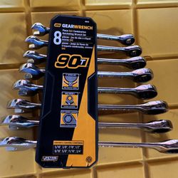 New SAE 90-Tooth Combination Ratcheting  Set with Tray (8-Piece)