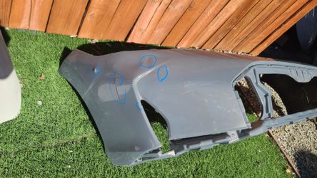 2024 - 2025 HONDA CIVIC FRONT BUMPER COVER GENUINE USED OEM. NC41A