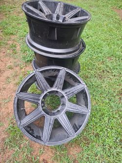 Rims (Chevrolet Silverado 2500) No Lug Nuts