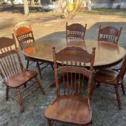 6 Chair Dinning Table