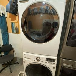 LG WASHER AND GAS DRYER SET SIDE BY SIDE OR STACKED ✅$550✅ FREE DELIVERY AND INSTALLATION