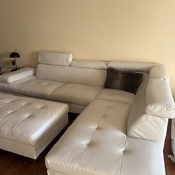 White Sectional With Ottoman 