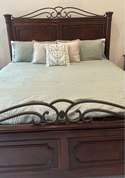 King size bedroom set