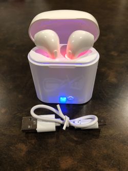 New Bluetooth Wireless ear buds (IPhone & Android)