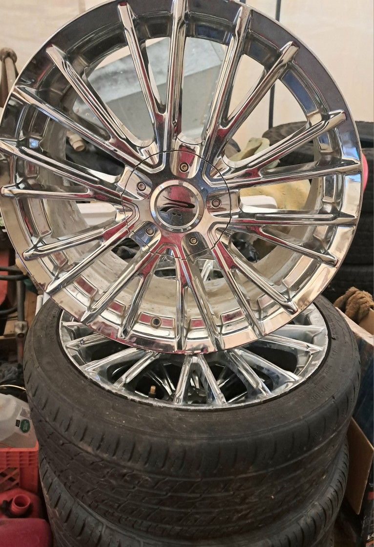 18in Platinum Universal 5 Lug Wheels