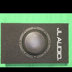 JL Audio 8W3V3-4 Subwoofer