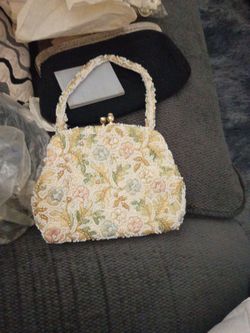 Vintage delill hand bag