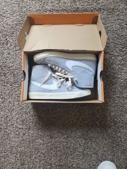 Like New Womens Nike