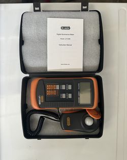 DIGITAL LUX METER - MODEL: LX1330B