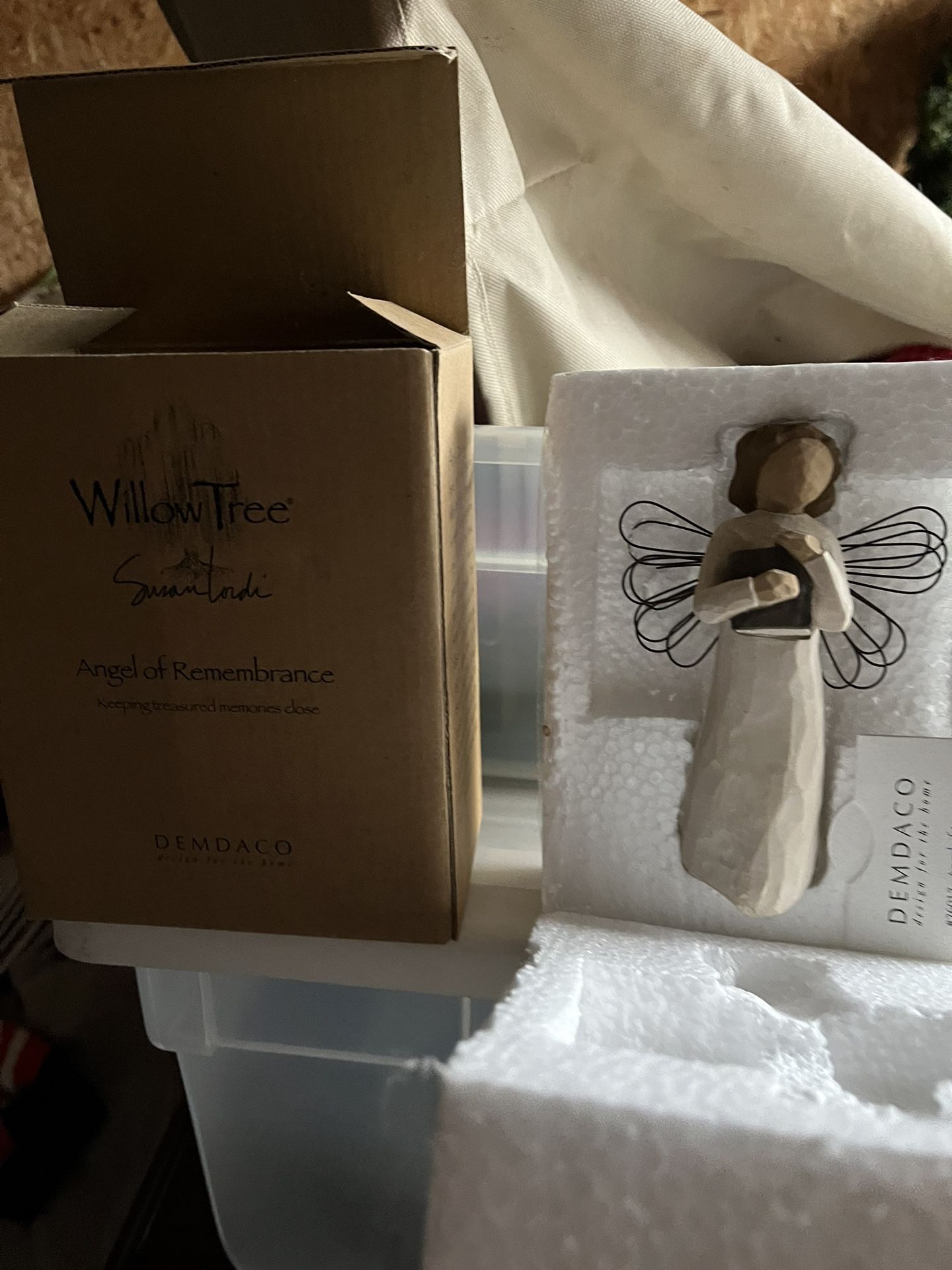 Willow Tree Angel Of Remembrance