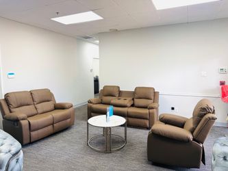 Living room free delivery 🚚