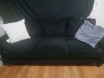 Couch set