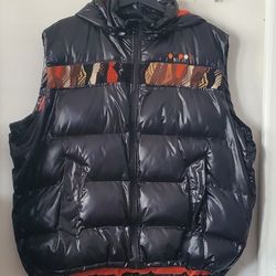 COOGI Men's Puffy Vest. Great Condition. Non Smoker 