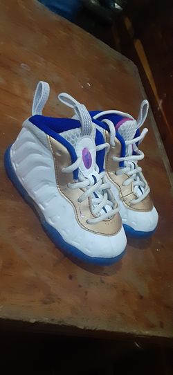 Hurry now Little girl foam posits size 6c hurry now!