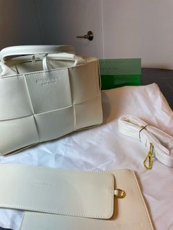 Luxury bag with strap