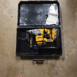 Dewalt DCH293 Heavy Duty 20V MAX Cordless Rotary Hammer