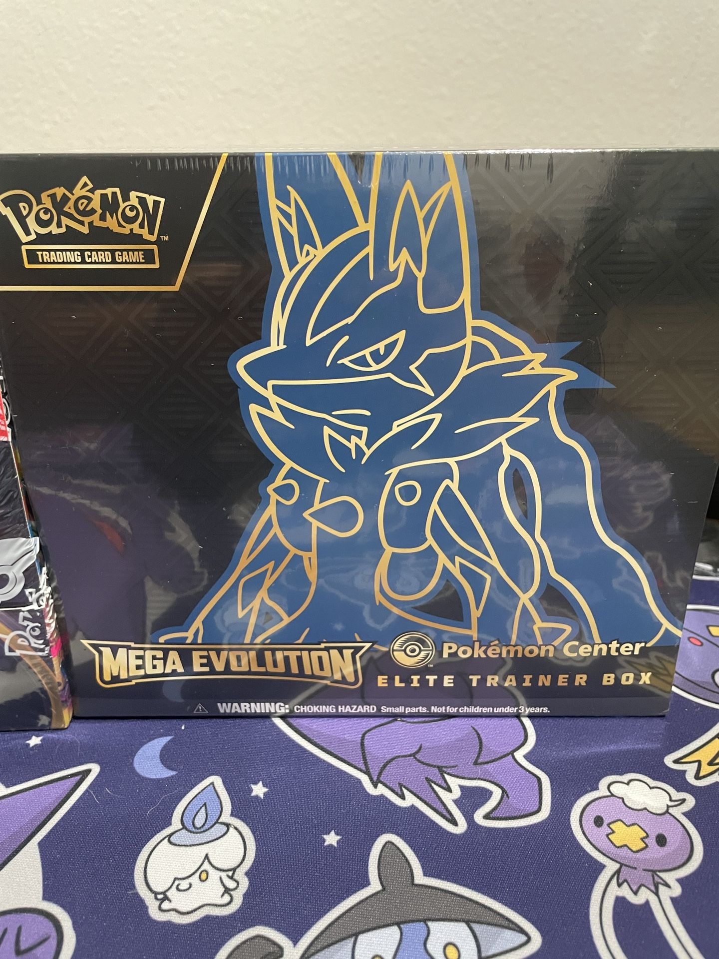 Pokemon MEGA EVOLUTION POKEMON CENTER ETB & Booster Box
