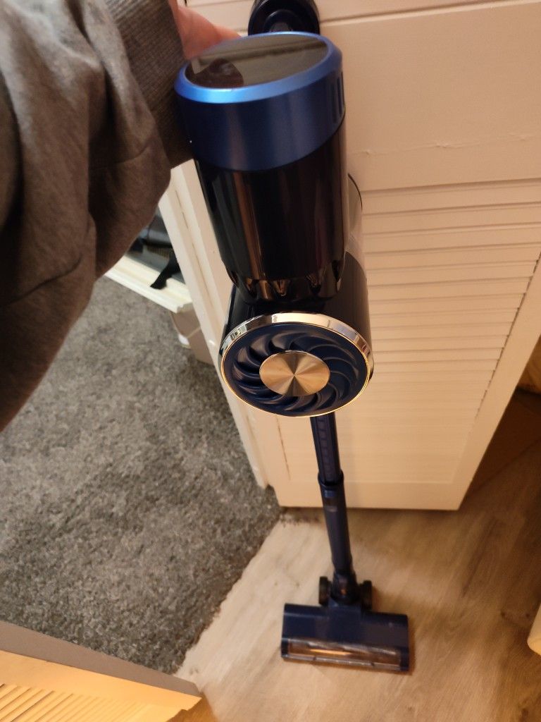 Pretty Care Cordless Vacuum