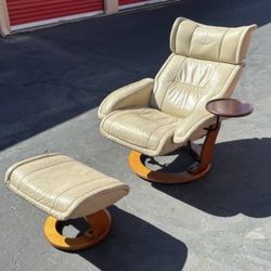 Vintage Relax Chair And Ottoman - Mid Century Modern 