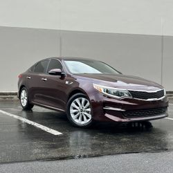 2018 Kia Optima 