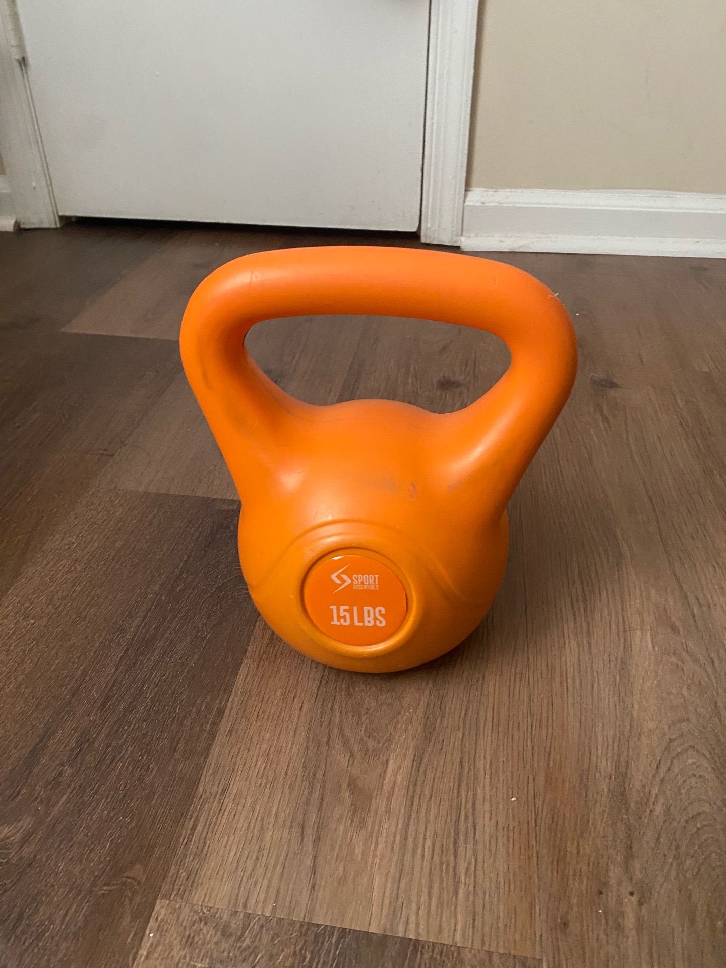 15 pound orange kettlebell