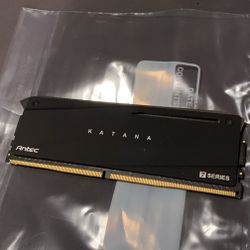 Antec Katana RAM DDR4 (1x) 8GB 3200
