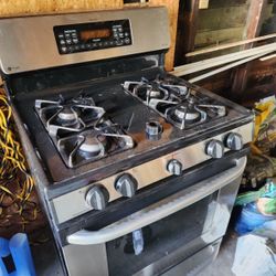 GE Profile Spectra Dual Fuel Range (gas burners + electric oven) Gas Stove NEED GONE!!