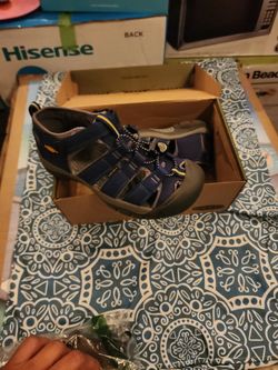 Hiking Sandals KEEN US-5