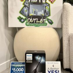 Philips Sonicare 9300 diamond clean smart toothbrush floor model 