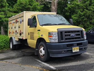 2021 Ford E-450