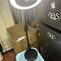 Magnifying Lamp